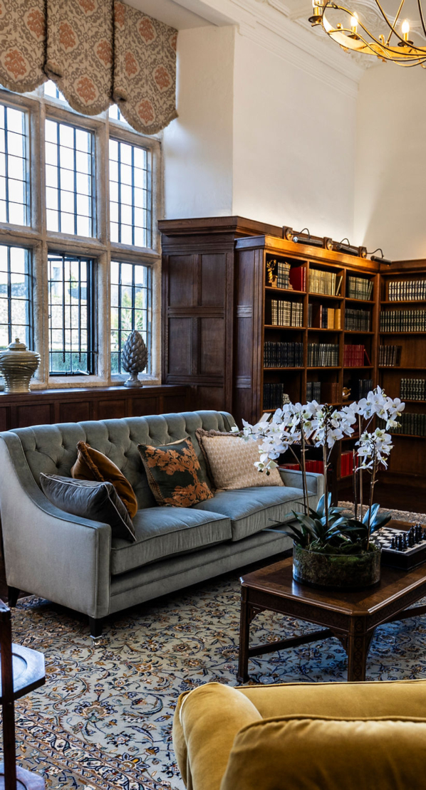 Blue and Gold room Yarnton Manor.