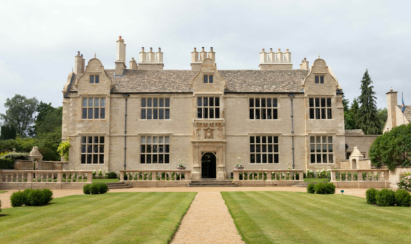 Yarnton Manor.
