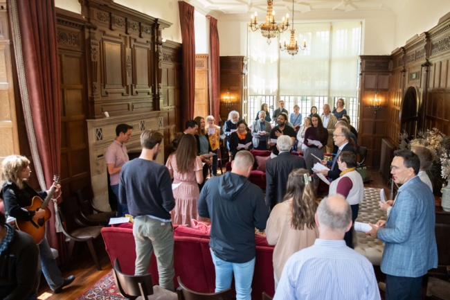 Worship and music at Yarnton Manor.
