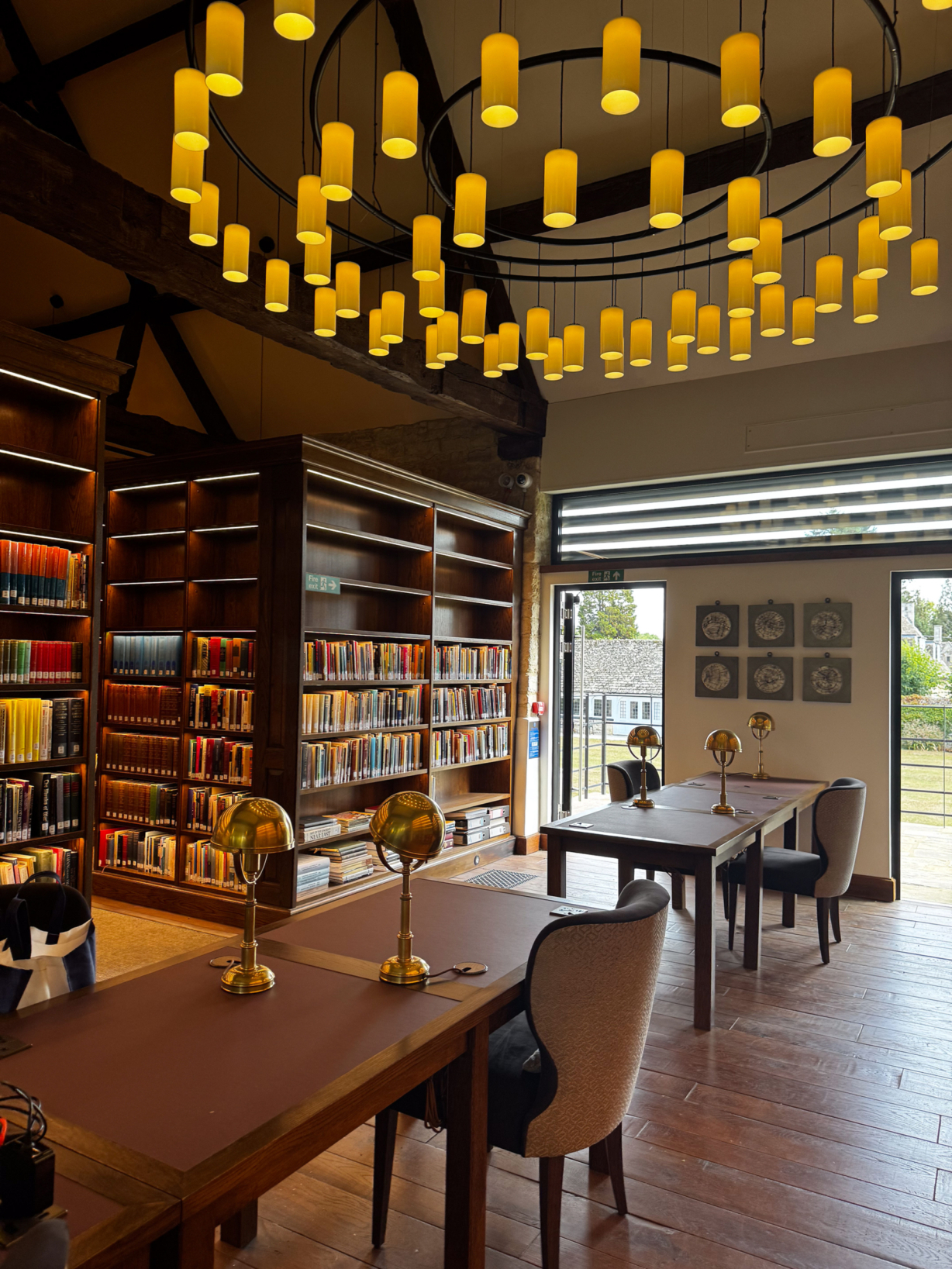 Central hallway with desks in Yarnton Manor Library